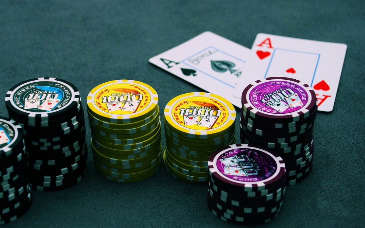 Jackpot Party کھلاڑیوں کے لیے لائیو کیسینو سیکشن